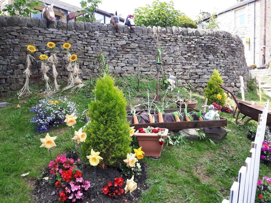 The Croft - Aa Accredited, Country *